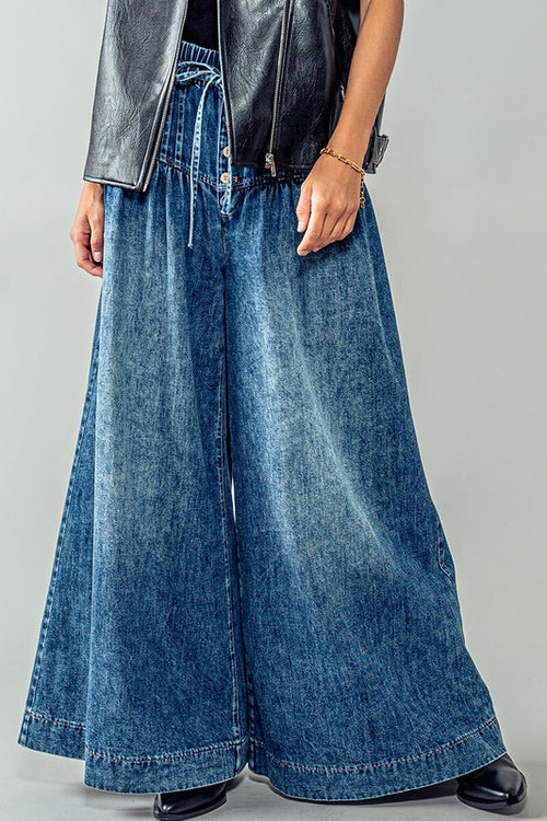 Super Wide Leg Jeans