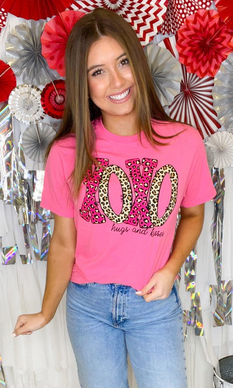 XOXO Tee